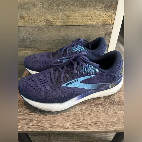 Brooks Men’s Ghost Sneakers - Navy and Sky Blue Size 9 main image 8